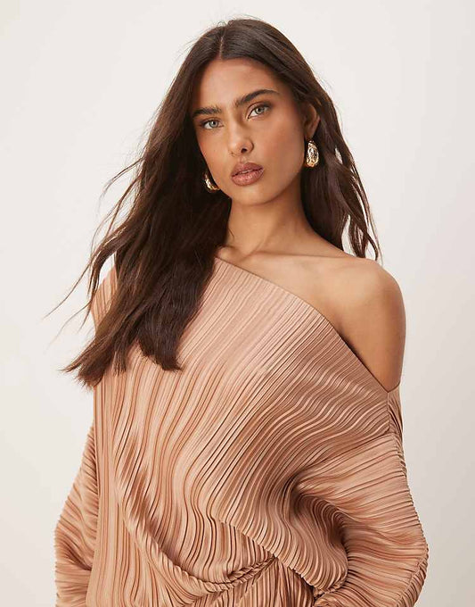 https://images.asos-media.com/products/asos-design-plisse-fallen-shoulders-long-sleeve-midi-dress-in-caramel/208314762-2?$n_750w$&wid=750&fit=constrain