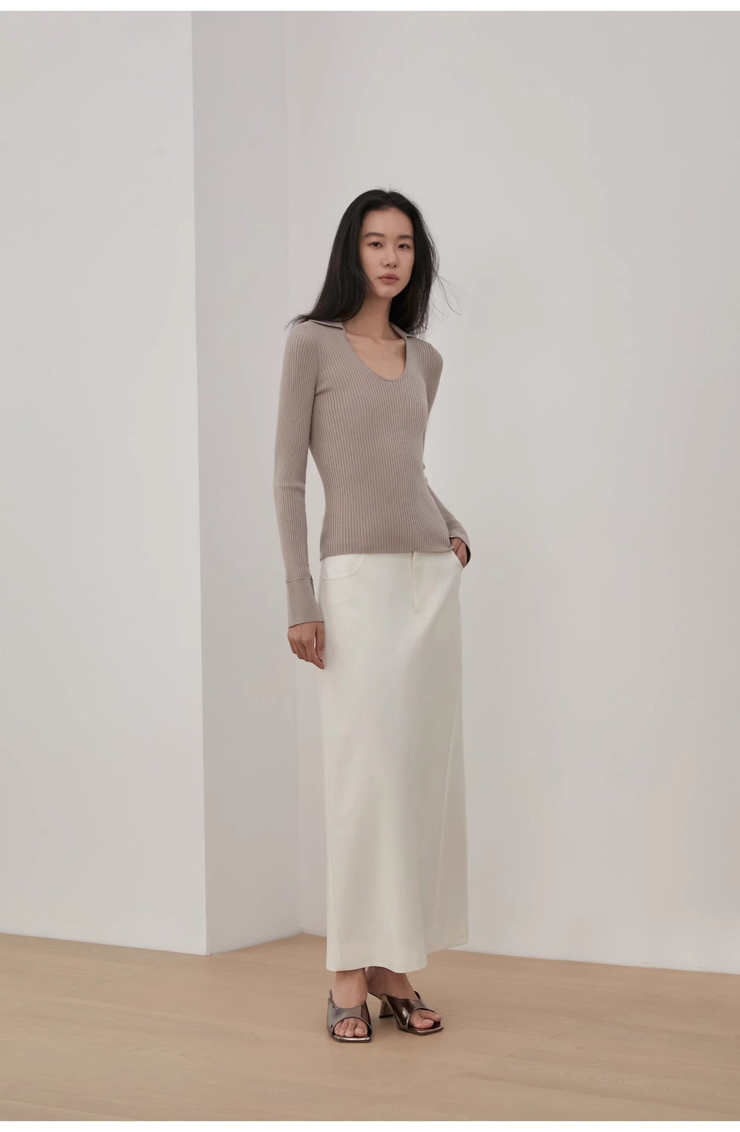 Gonna A-Line in Tencel Velvet – Eleganza Morbida, Linea Slanciata