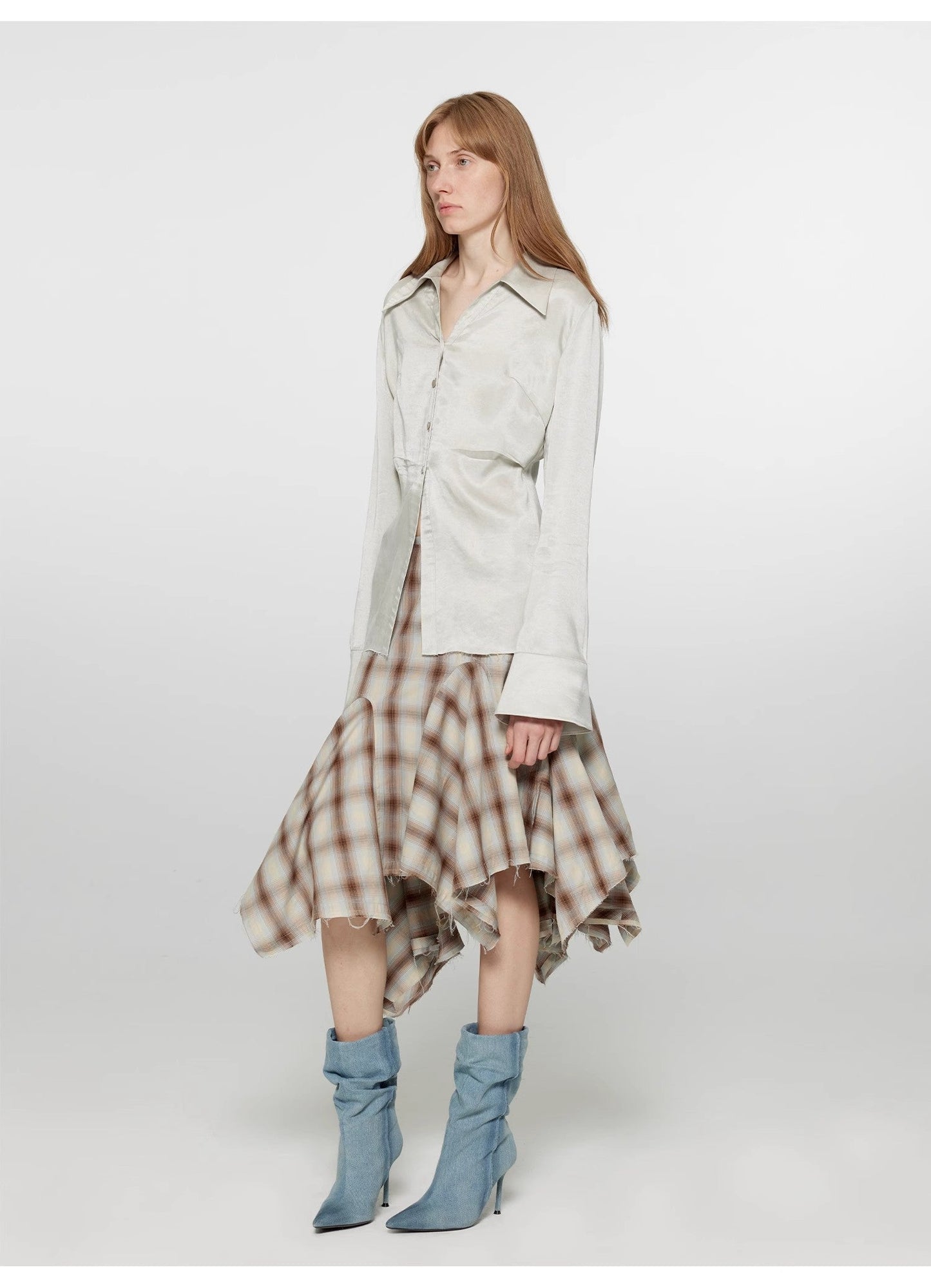 Gonna a trapezio irregolare con taglio verticale a quadri "Freeze Spring"