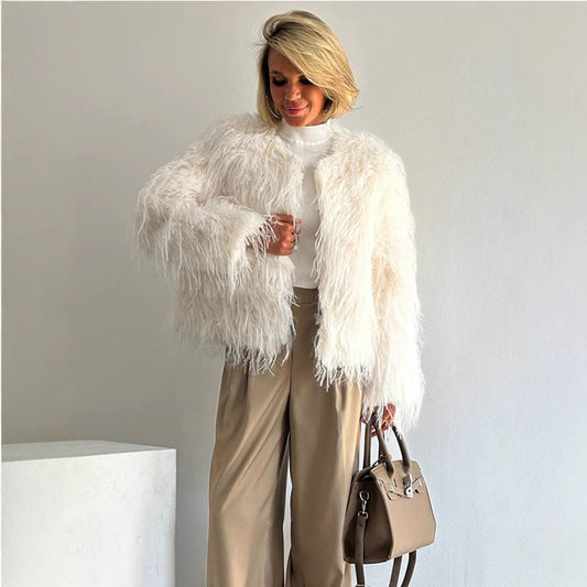 Cappotto corto in pelliccia sintetica