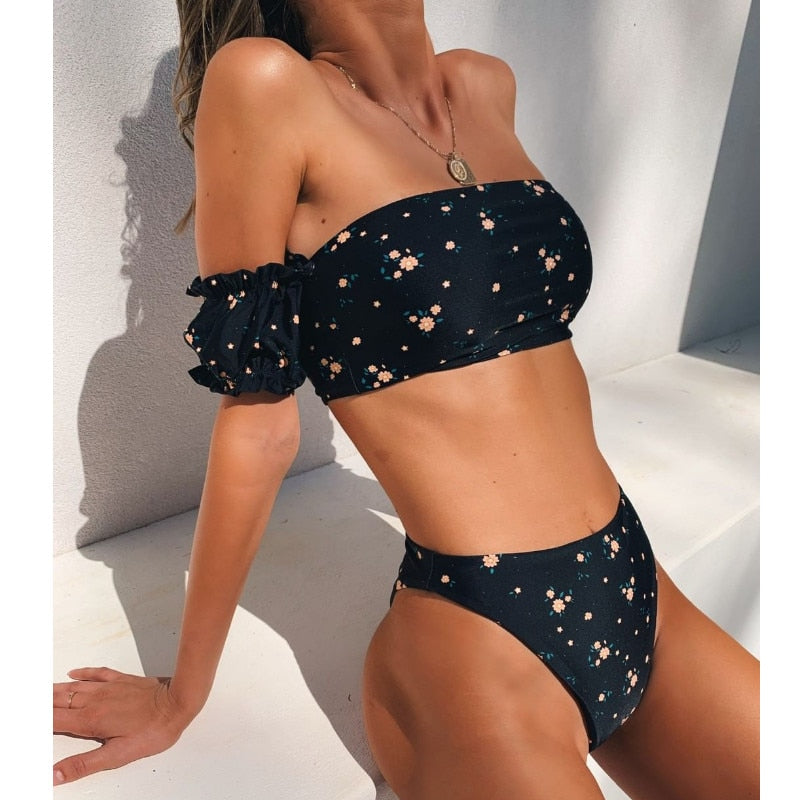 Bloom Couture – Bikini Floreale Eleganza in Fiore