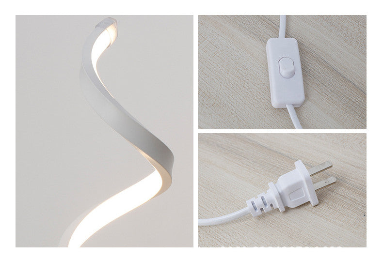 “Aurea Curve – Lampada da Tavolo LED in Metallo & Acrilico”