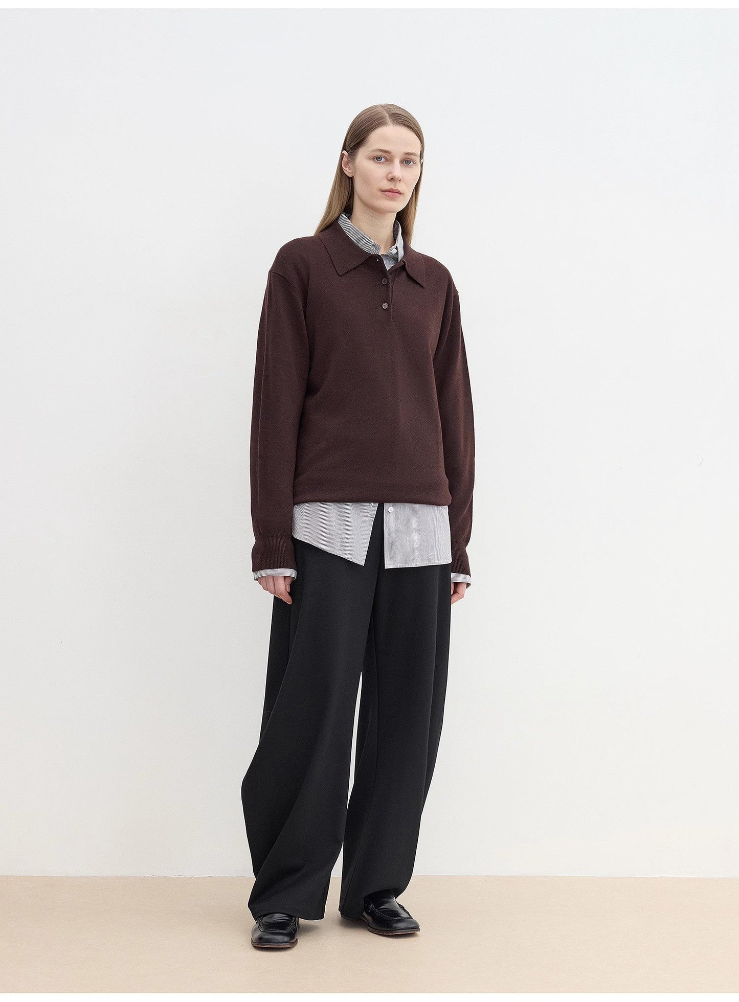 "Library Diary" Maglia in lana pregiata con collo alto