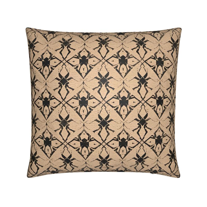 “Geometrie d’Ombra – Cuscino Decorativo Beige & Nero”