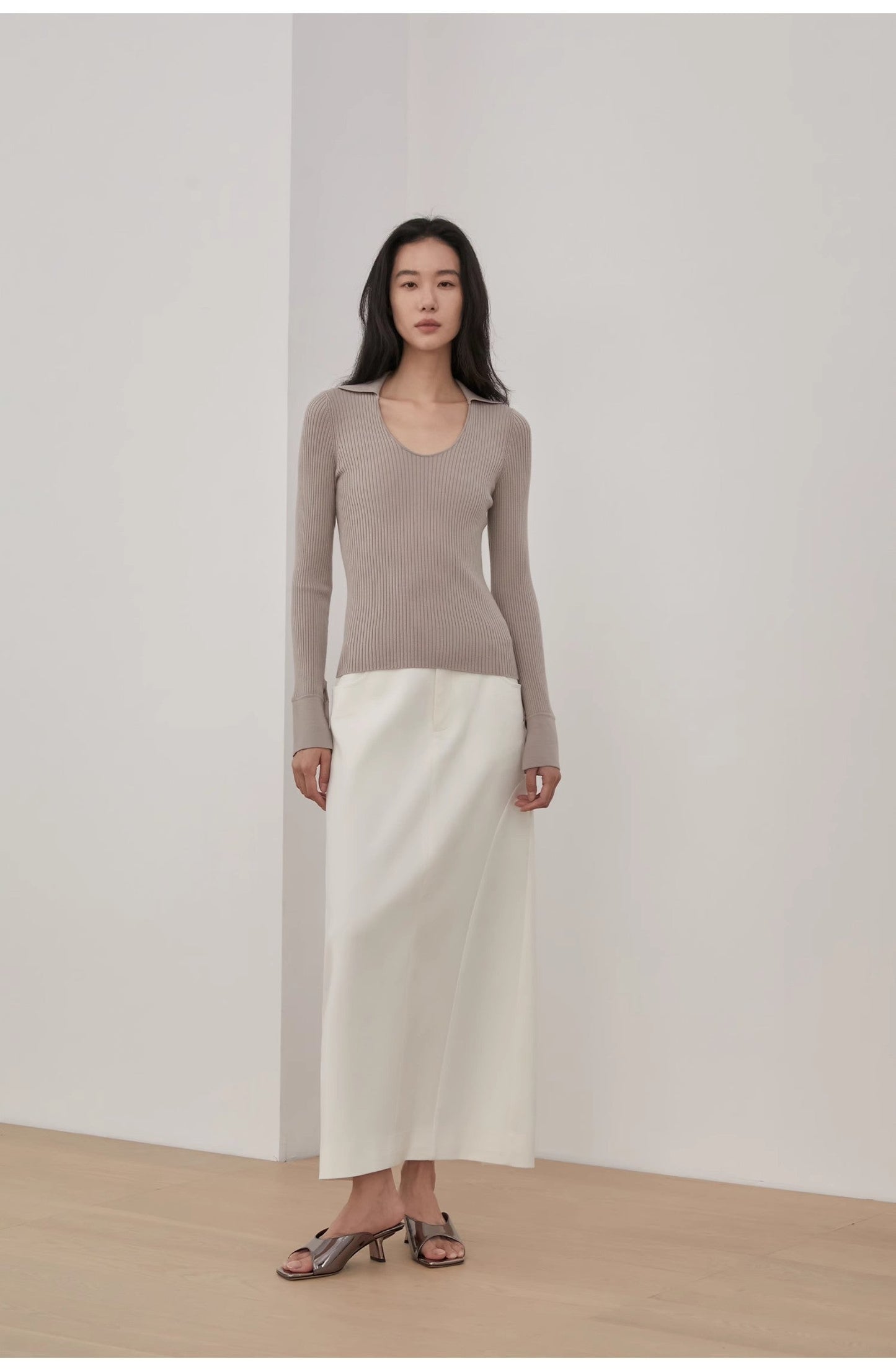 Gonna A-Line in Tencel Velvet – Eleganza Morbida, Linea Slanciata