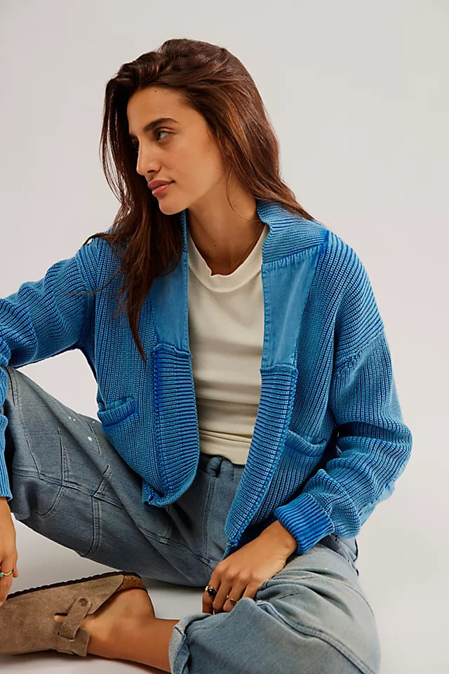 Cardigan corto asimmetrico in lana