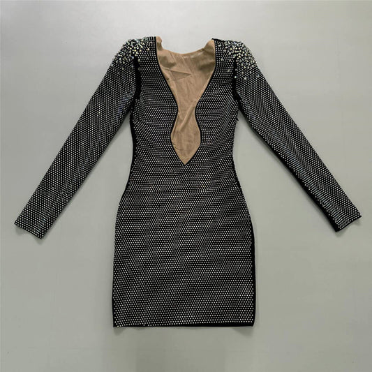 Vestito con fasciatura in strass