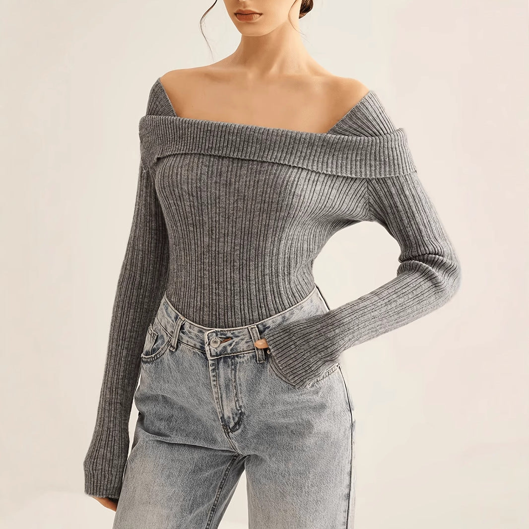 Maglione elegante con scollo ampio