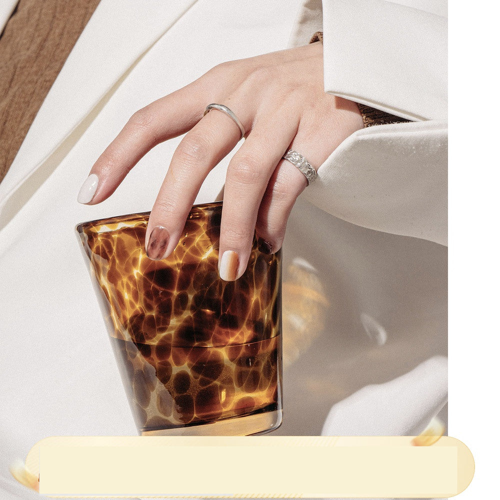 Bicchiere d'acqua in cristallo leopardato vintage hipster