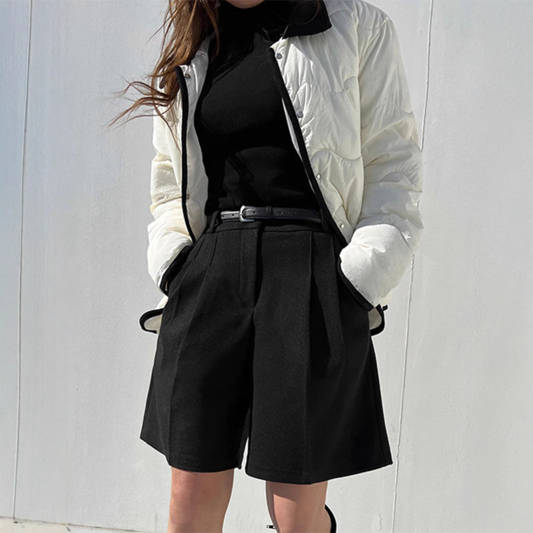 Pantaloncini in Lana a Vita Alta con Gamba Ampia