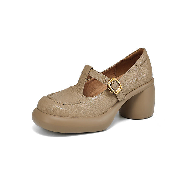 Scarpe in pelle con plateau in stile britannico