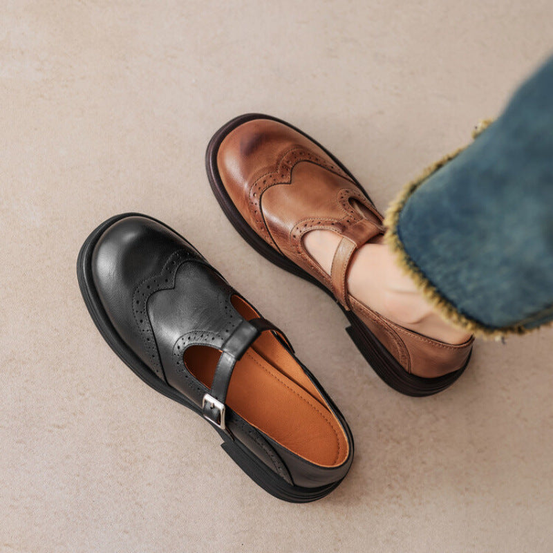 Scarpe da donna in pelle a punta tonda