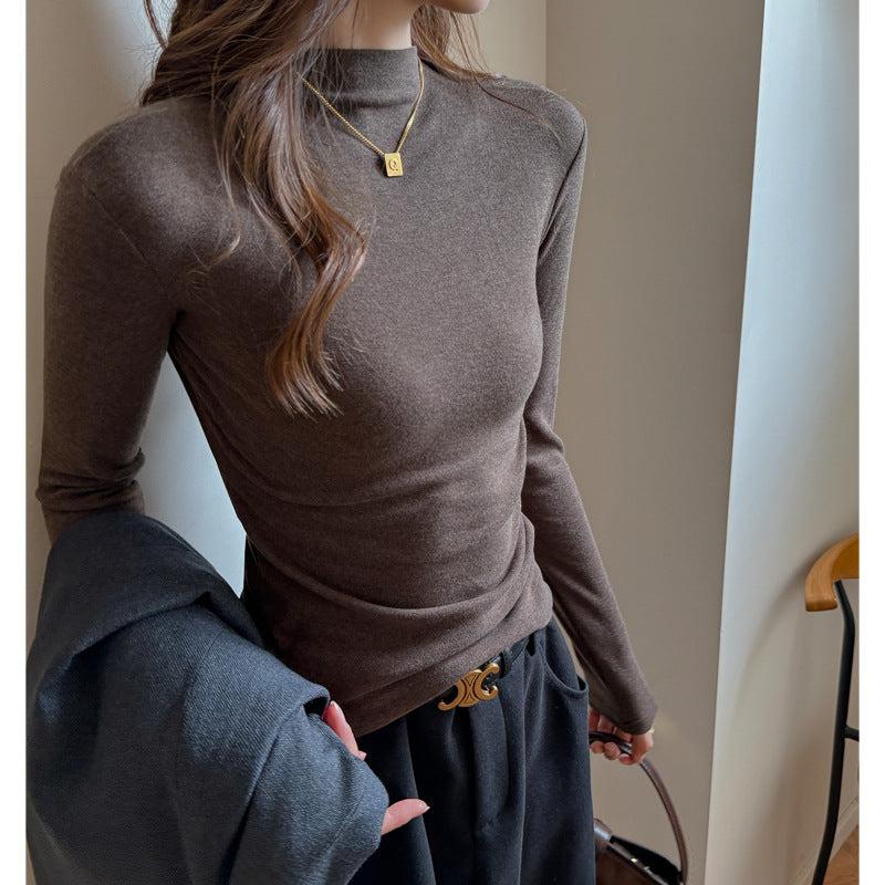 Maglietta a maniche lunghe con collo semi-alto