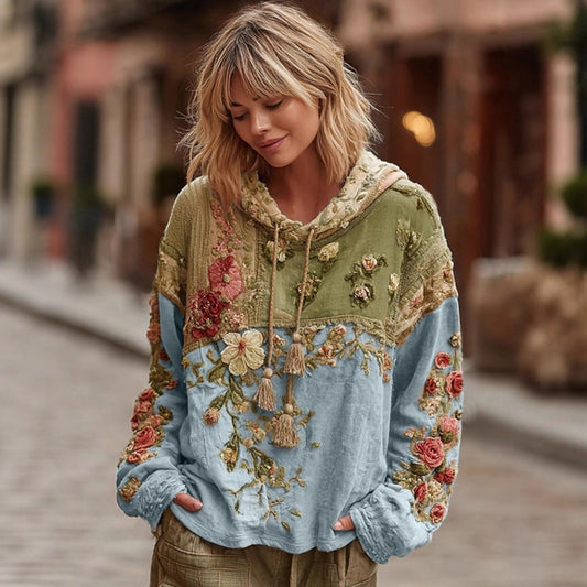 Felpa con cappuccio a maniche lunghe e ampio