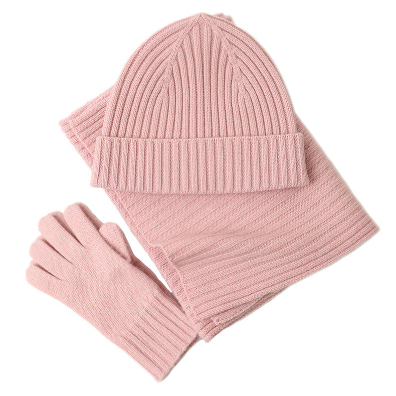 Set di tre pezzi di sciarpa, cappello e guanti in lana