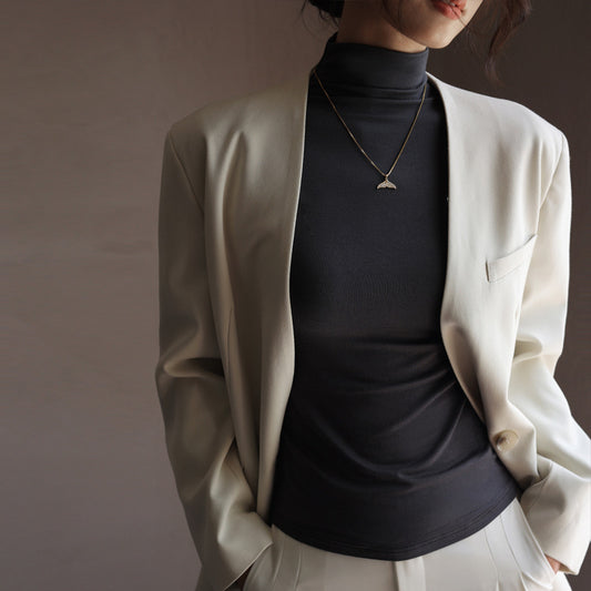 Maglietta a maniche lunghe con collo alto