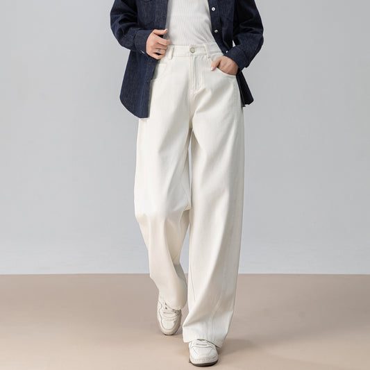 Pantaloni a vita alta e gamba larga